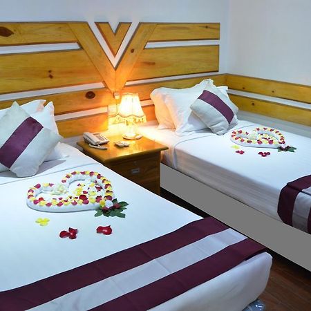 Myat Nan Taw Hotel Loikaw Extérieur photo